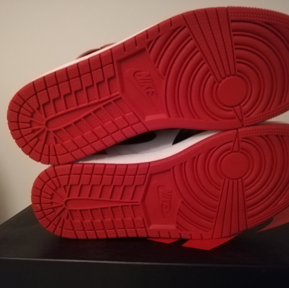 Jordan 1 black toe 2016 - Picture 3 of 5